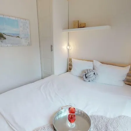 Suedstrand Haus 48 *